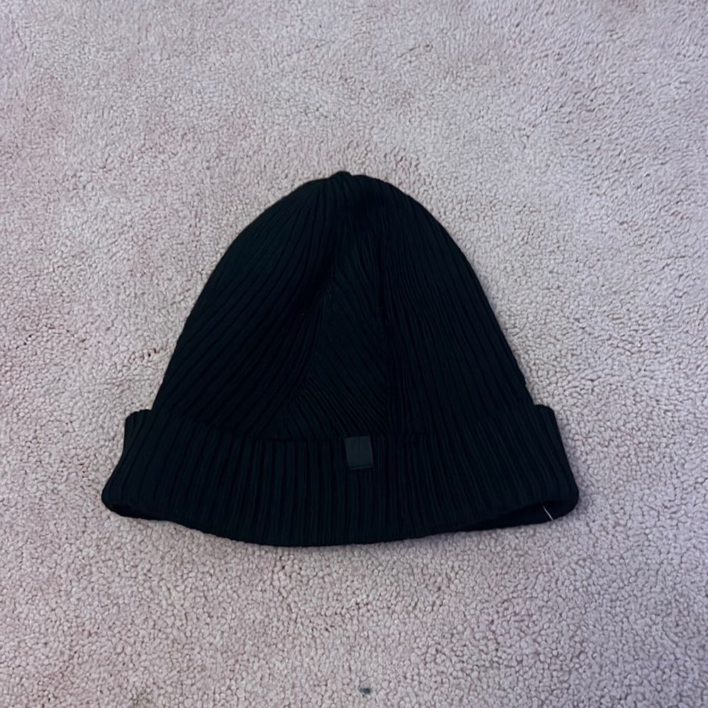 lululemon beanie